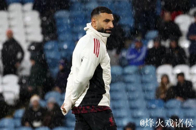 冬窗头号大戏！红军苦寻萨拉赫替身 德甲亿元新